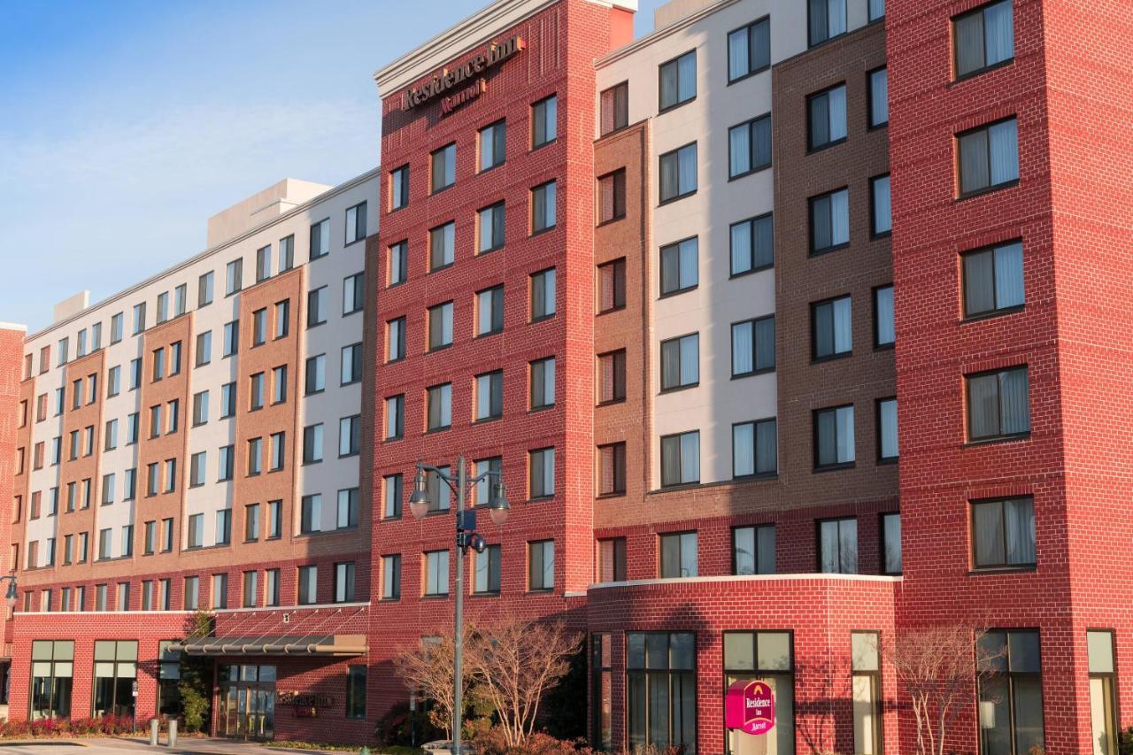 By Marriott Washington, D.c. Area 3*