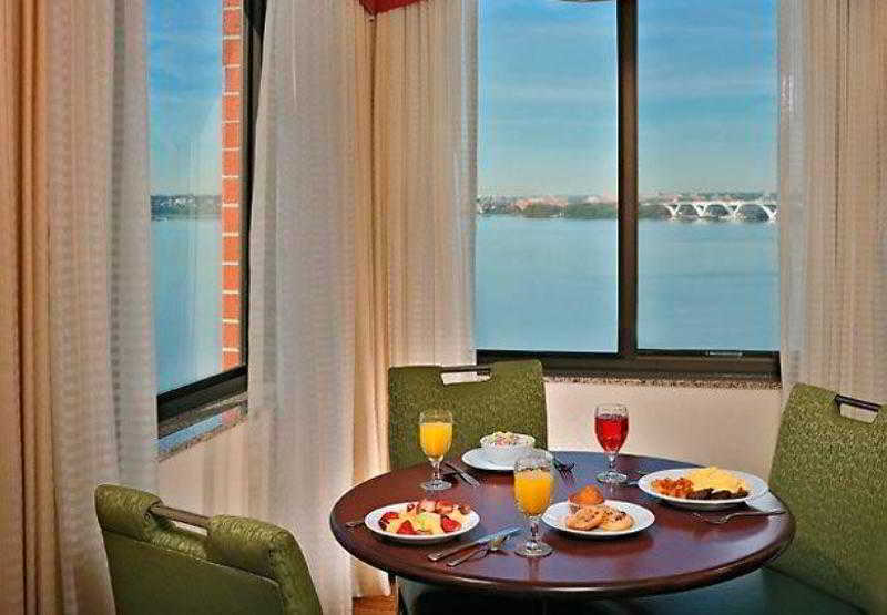 By Marriott Washington, D.c. Area 3*